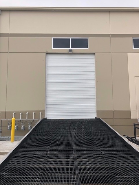 Commercial loading door